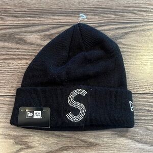 Supreme x Swarovski Crystal Beanie Black